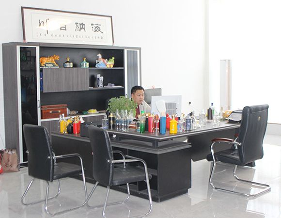 郓城旭辉酒类包装有限公司